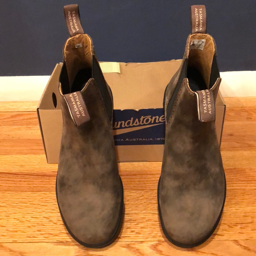 Blundstone Original Series Chelsea Boot 1351 W10